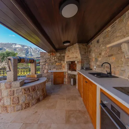 Seaside Shore Villa