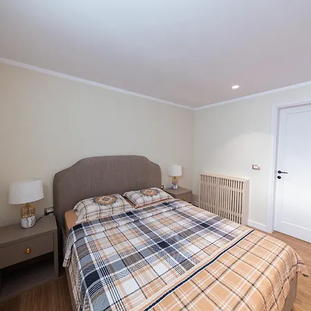 Villa Seaside Shore Budva