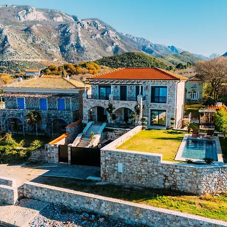 Seaside Shore Villa Budva